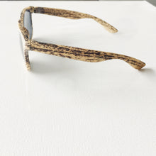 Load image into Gallery viewer, Sahara Wood Grain Sunglasses